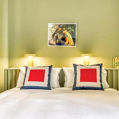 Hotel Bikube - Paris Suresnes